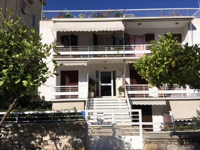 Apartmán Vouliagmeni Seaside Flat Atény Exteriér fotografie